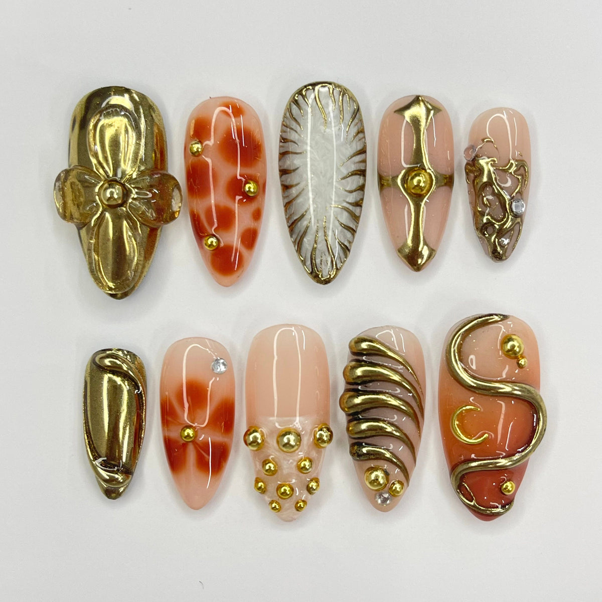 3D Gold Flower and Ornate Gilded Fantasy Press-On Nails