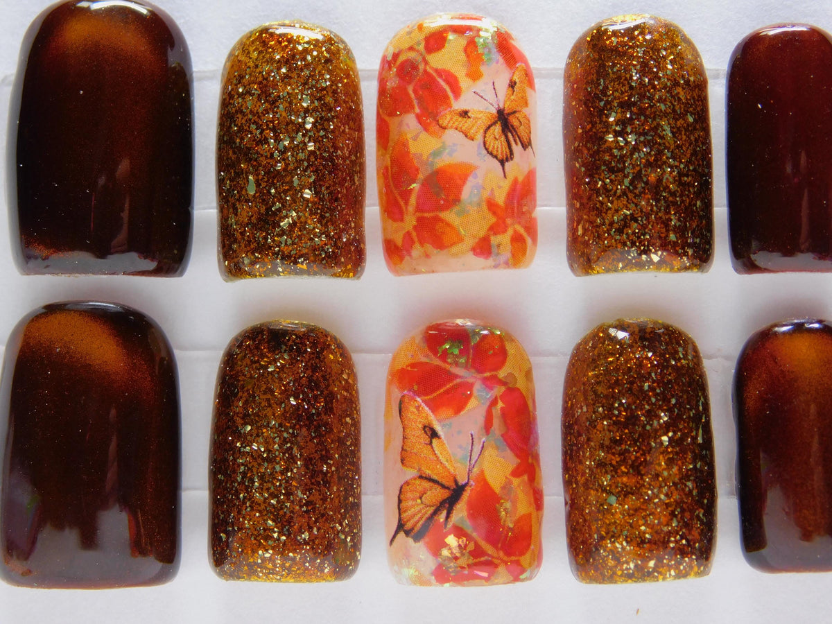 Autumn Butterfly and Leaf Cat-Eye Glitter Nail Set