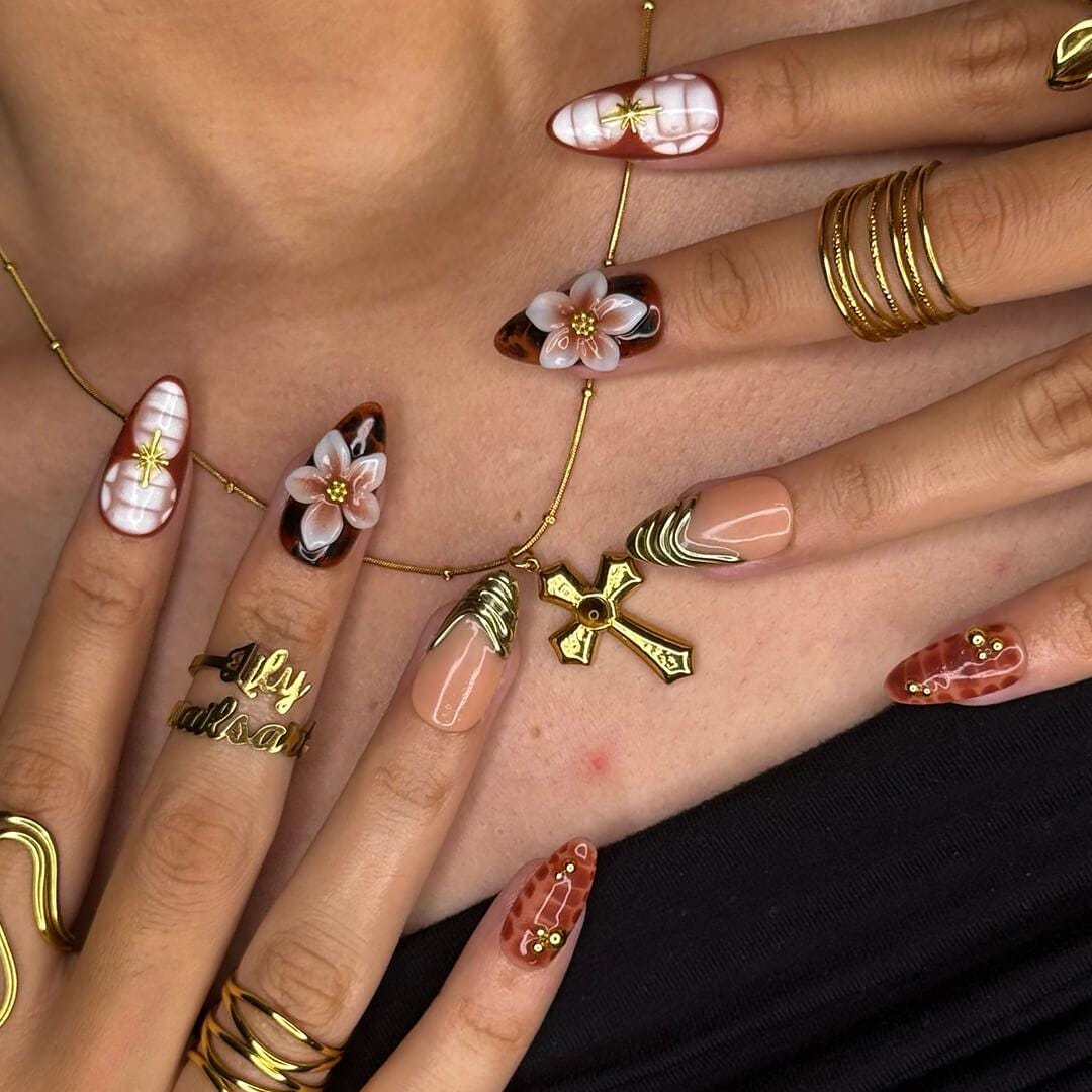 Autumn Tortoiseshell, Reptile-Scale & 3D Floral Gold Accent Nail Set