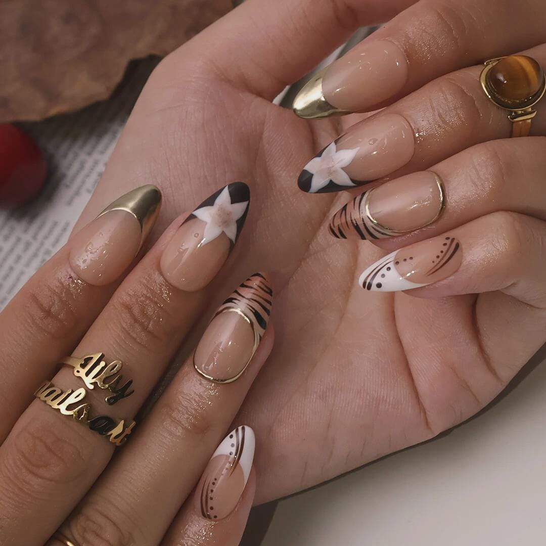 Autumn Tortoiseshell Tip Press-On Nails With Gold Accents and White Flowers