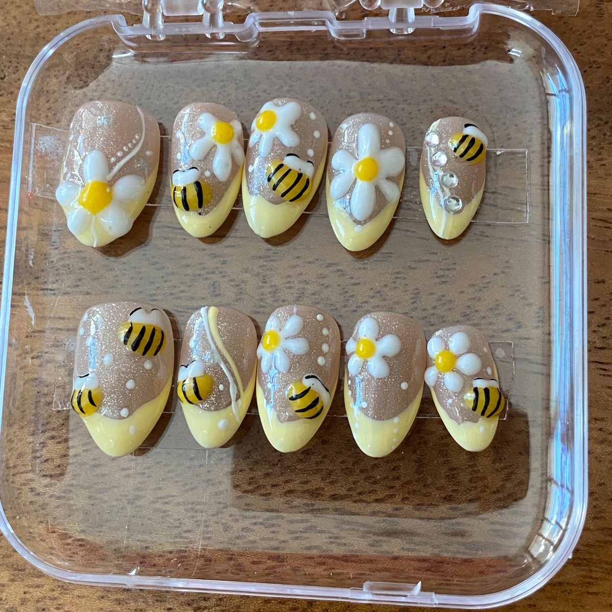 Bee and Daisy French Tip Press On Nails with Taupe Glitter