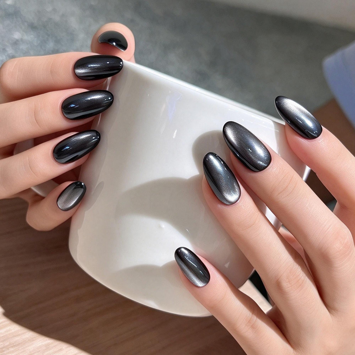 Black and Silver Magnetic Cat-Eye Nail Set