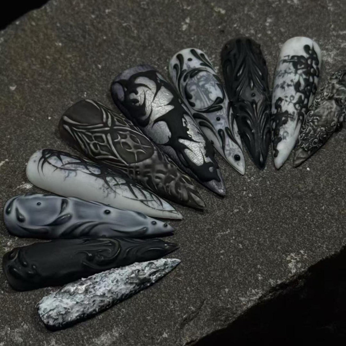 Black and White Gothic Aura Marble Nail Set With Raised Swirls