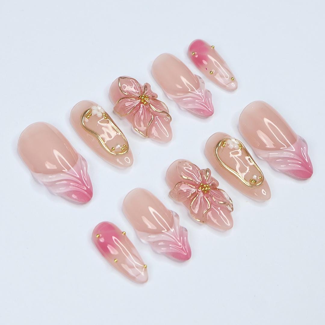 Blush Pink Ombré Floral Wedding Press-On Nails with 3D Flowers and Gold Details