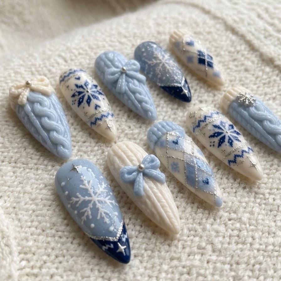 Christmas Blue and Ivory Cable-Knit Snowflake Nails With Raised Bows