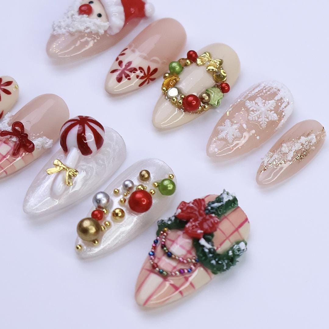 Christmas Santa, Wreath, Peppermint and Snowflake Nail Set