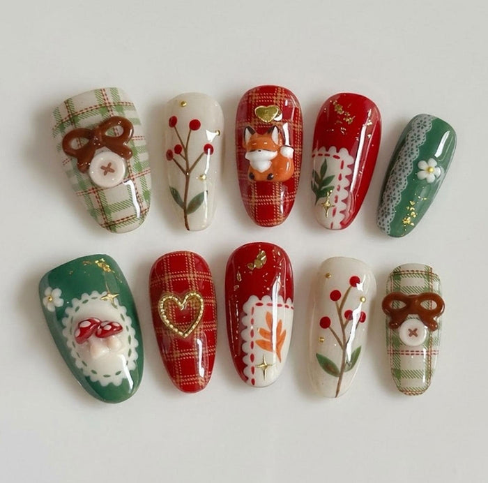 Christmas Woodland Fox and Mushroom Plaid Press-On Nail Set