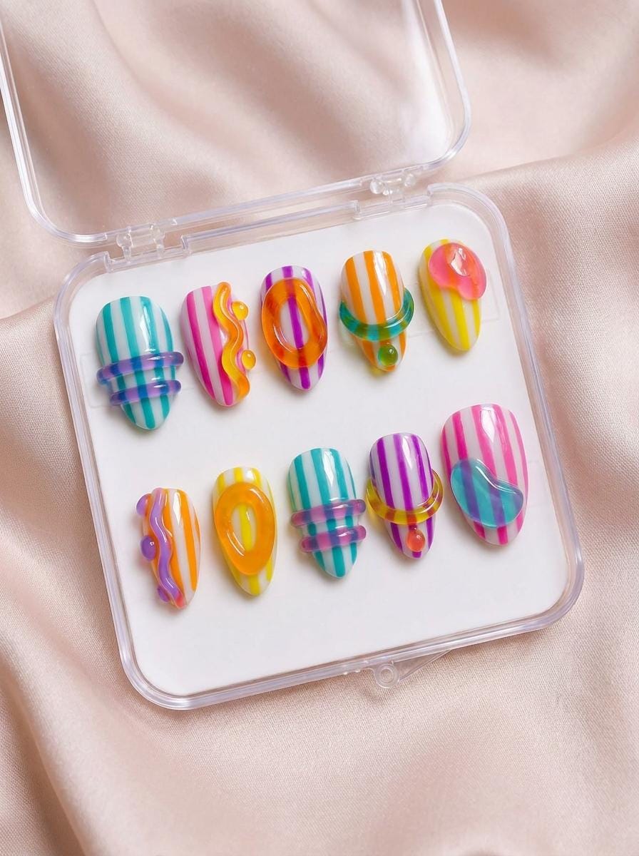Colorful Y2K Summer Jelly Stripe Press On Nails With Raised Wavy Details