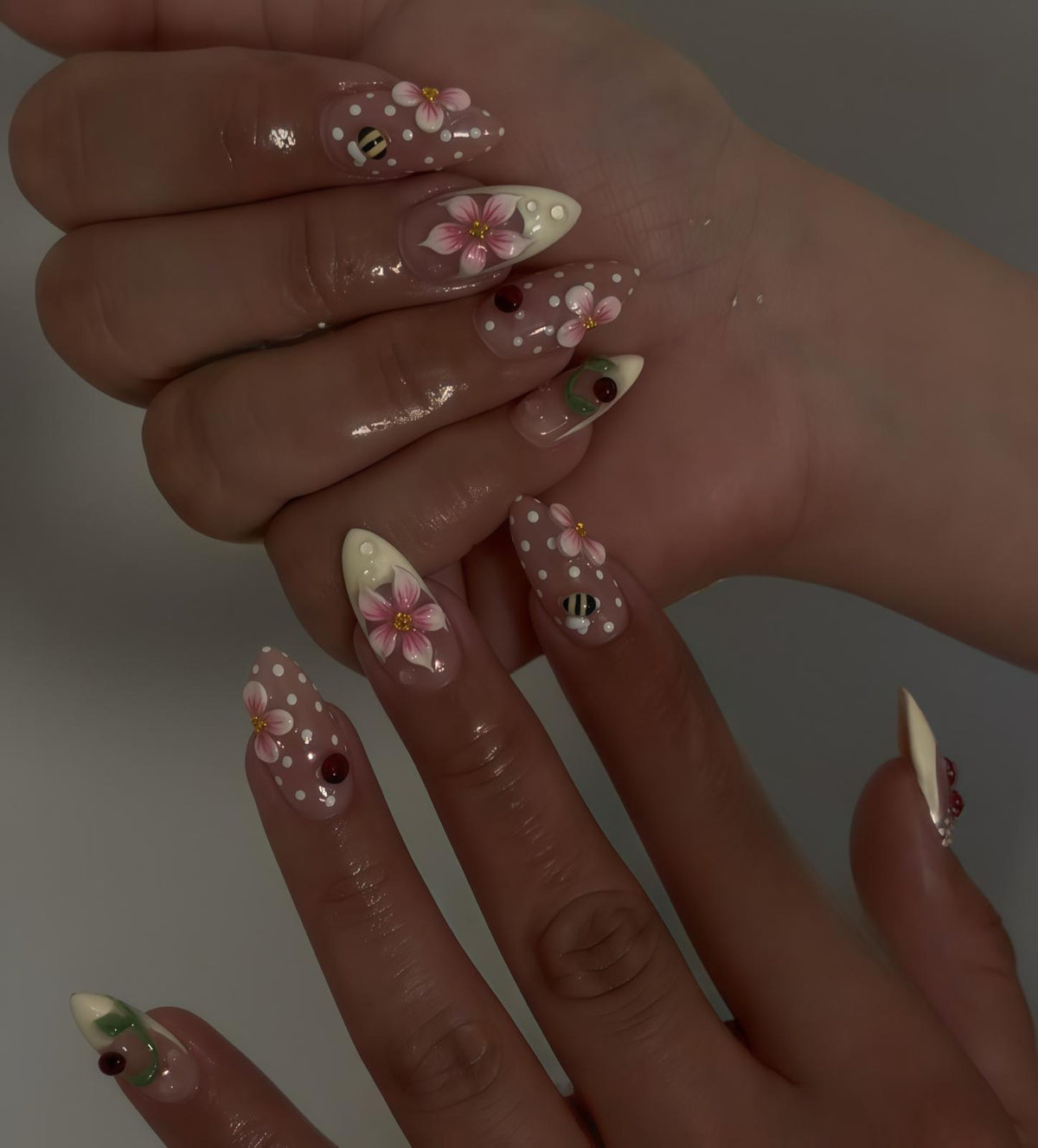 Dusty Pink Floral Nail Set with Cream Tips, Dots, Berries and Bee Details