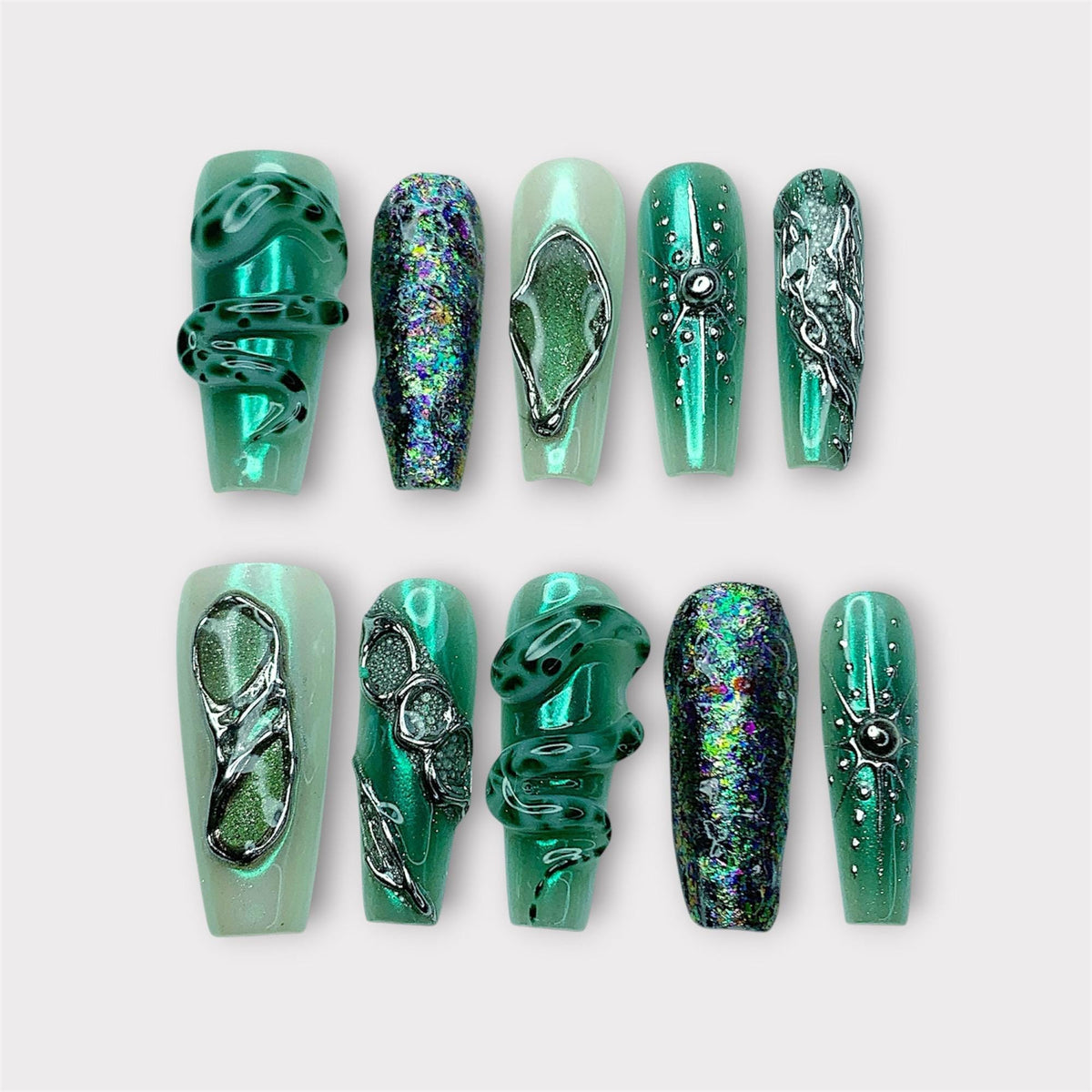 Emerald Green Cat Eye Alien Press-On Nail Set with Holographic Glitter and 3D Details