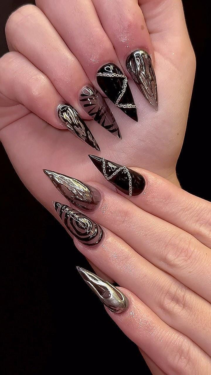 Glossy Black and Silver Gothic Swirl Press On Nail Set