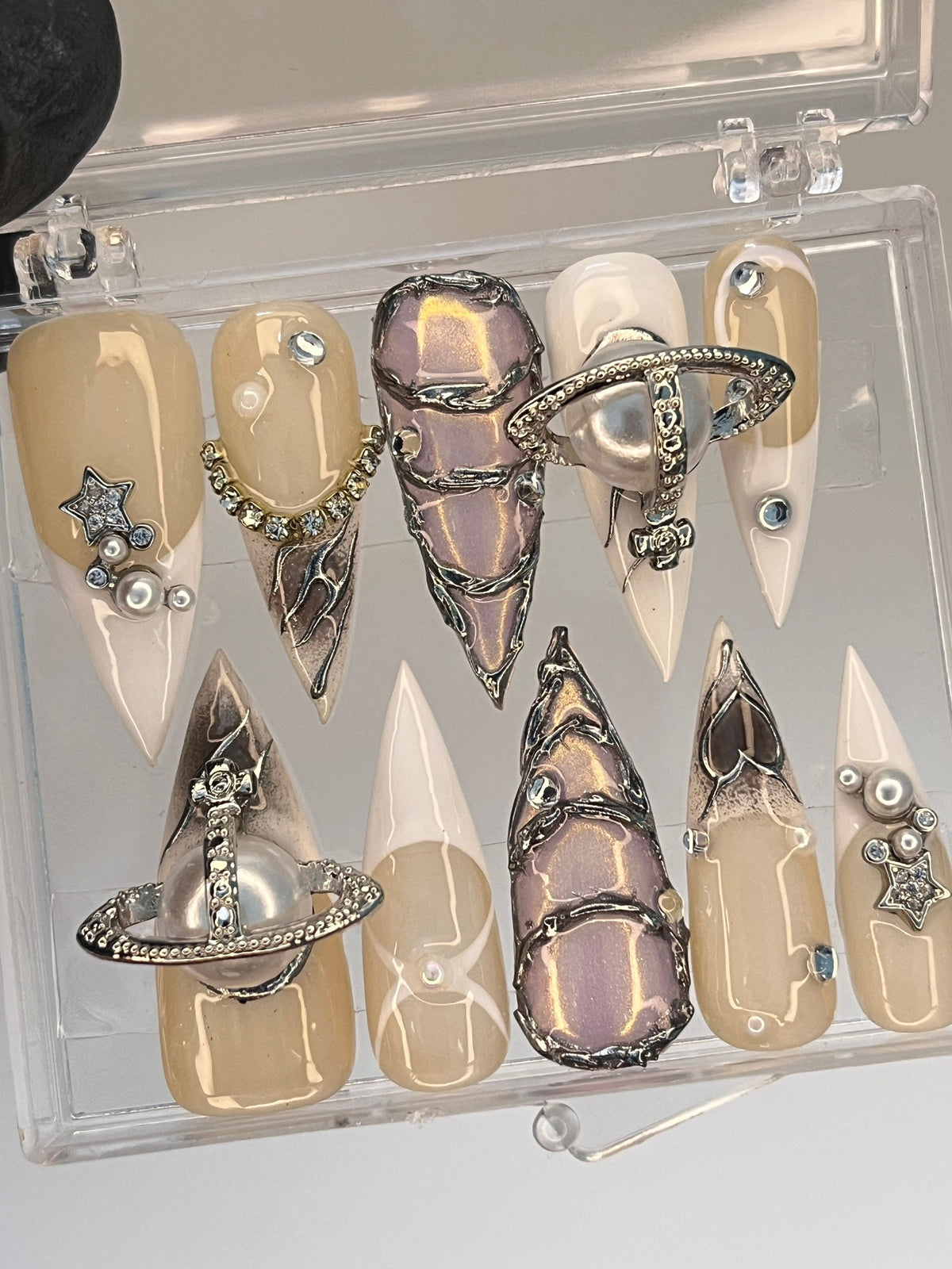 Gothic Y2K Celestial Press On Nails With Nude Beige, Purple-Pink Chrome and Silver Details