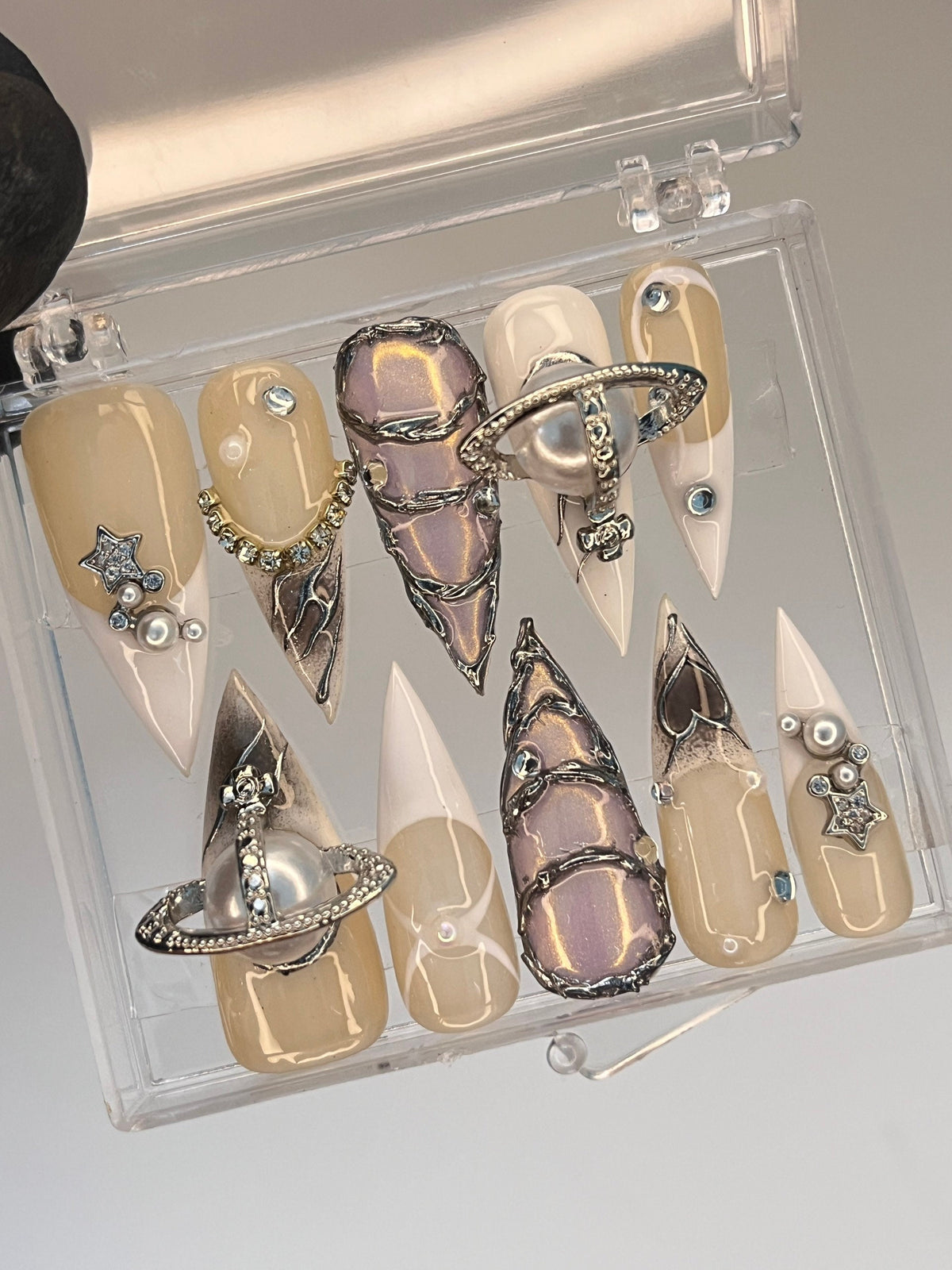Gothic Y2K Celestial Press On Nails With Nude Beige, Purple-Pink Chrome and Silver Details