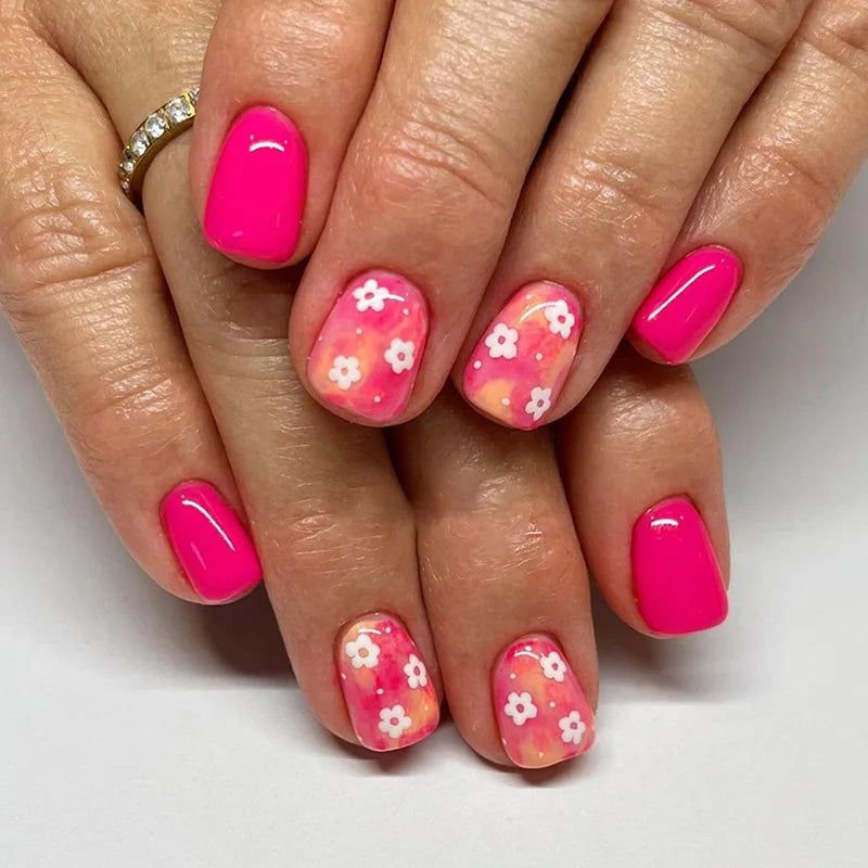 Hot Pink Daisy Floral Press-On Nail Set