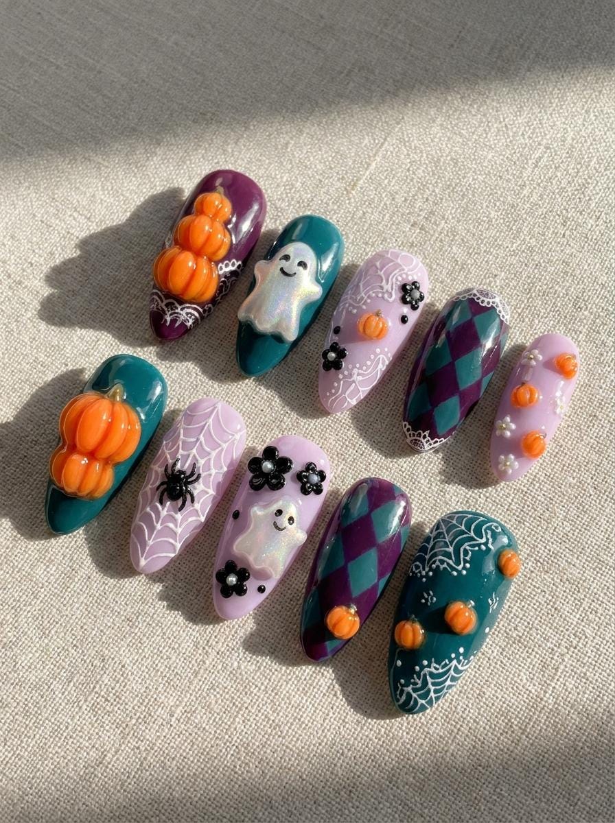 Kawaii Halloween Press On Nails With 3D Pumpkins, Ghosts, Harlequin Diamonds and Spiderwebs