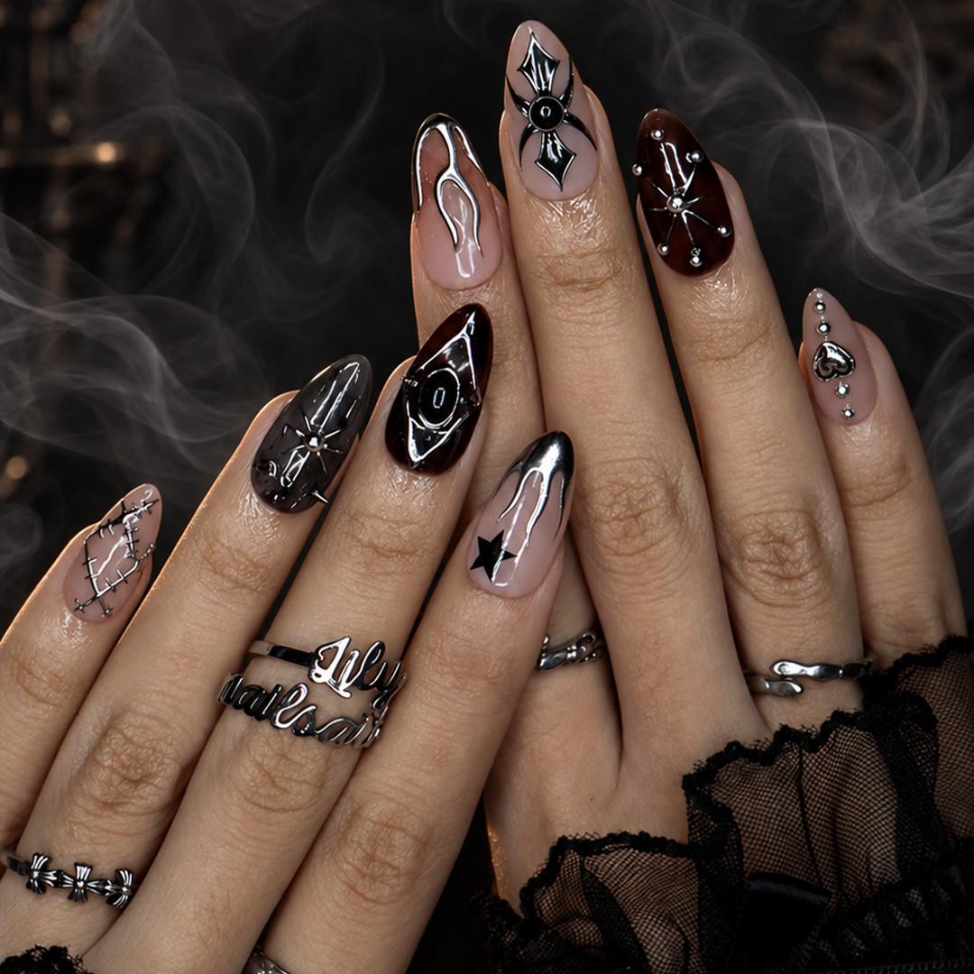 Halloween Gothic Chrome Star and Gem Press On Nails