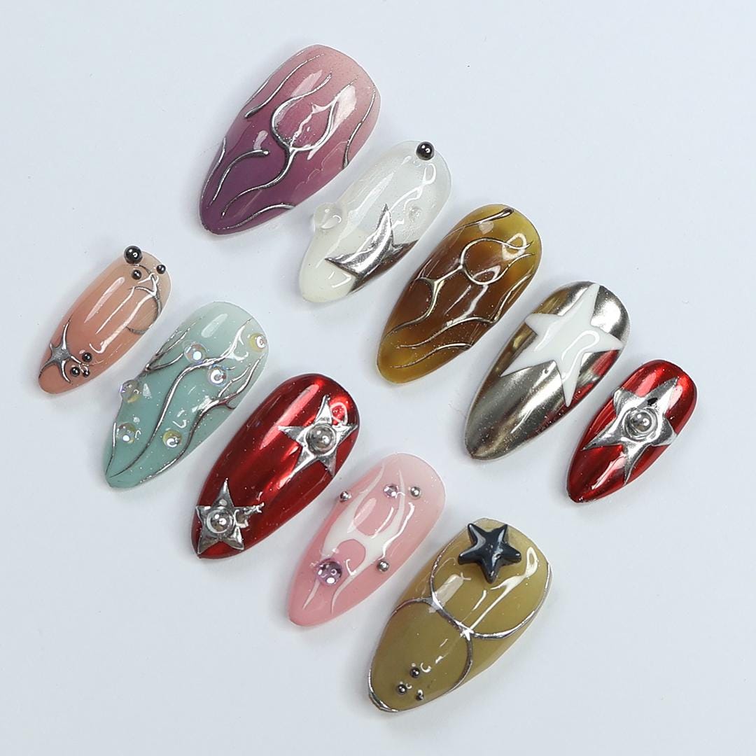 Multicolor Goth Star and Silver Linework Press On Nails