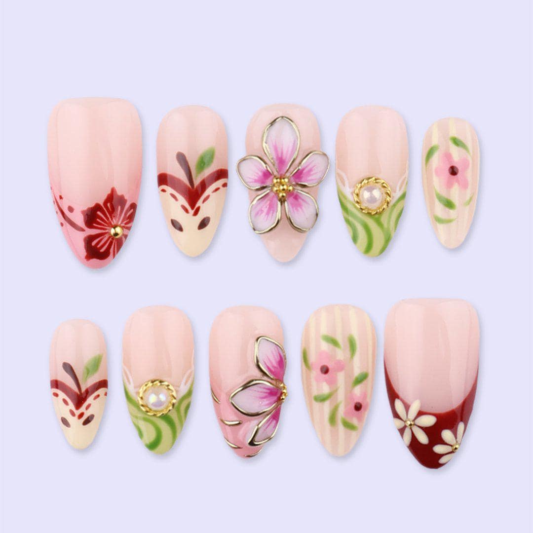 Spring Blush Pink Floral Nail Set With 3D Gold-Outlined Flowers and Clear Stones