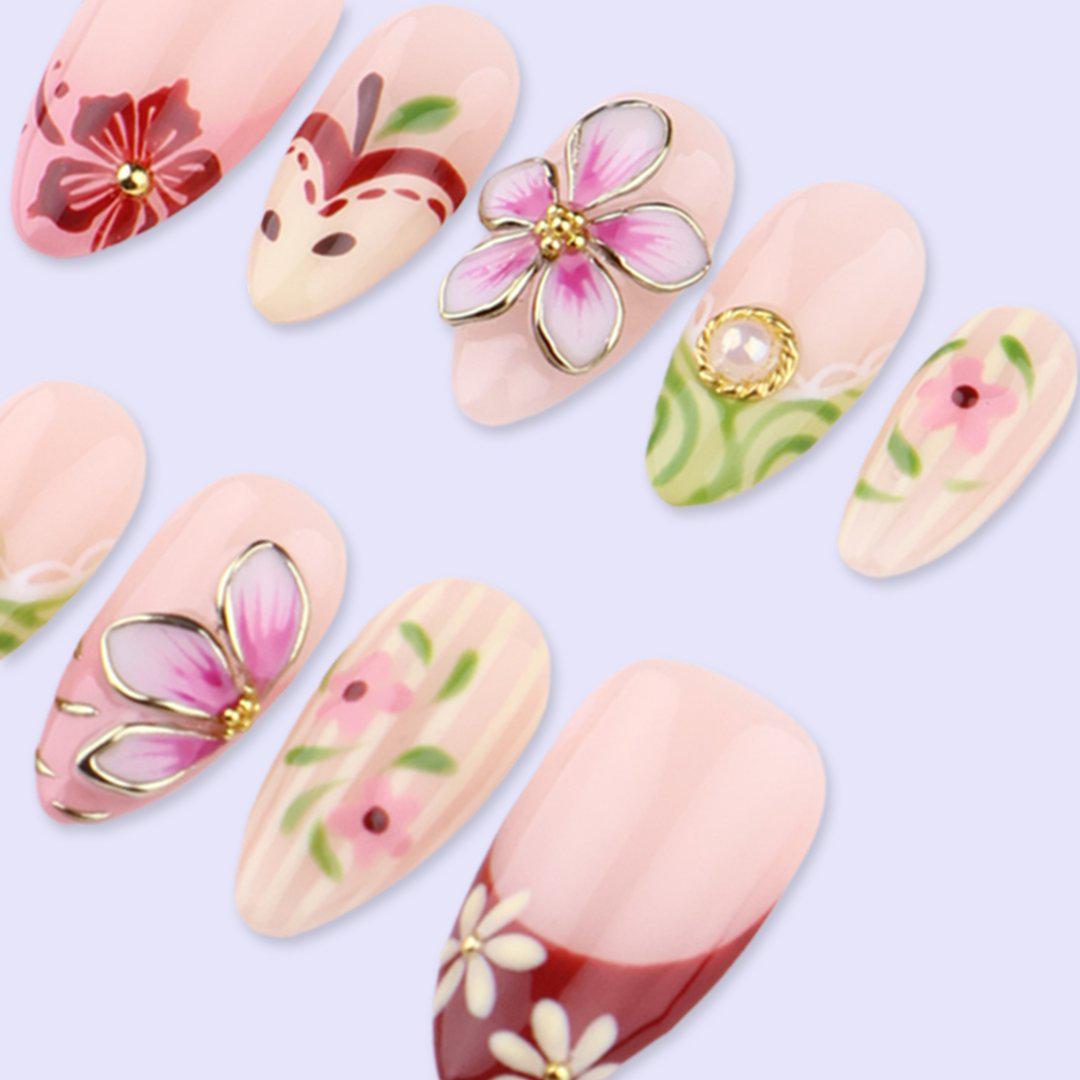 Spring Blush Pink Floral Nail Set With 3D Gold-Outlined Flowers and Clear Stones