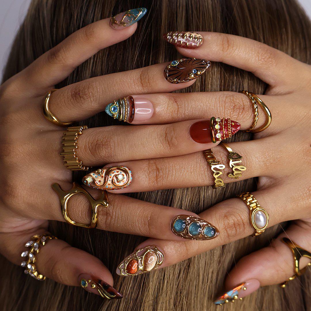 Turquoise Stone and Tortoiseshell Press On Nails with Ornate Gold Details