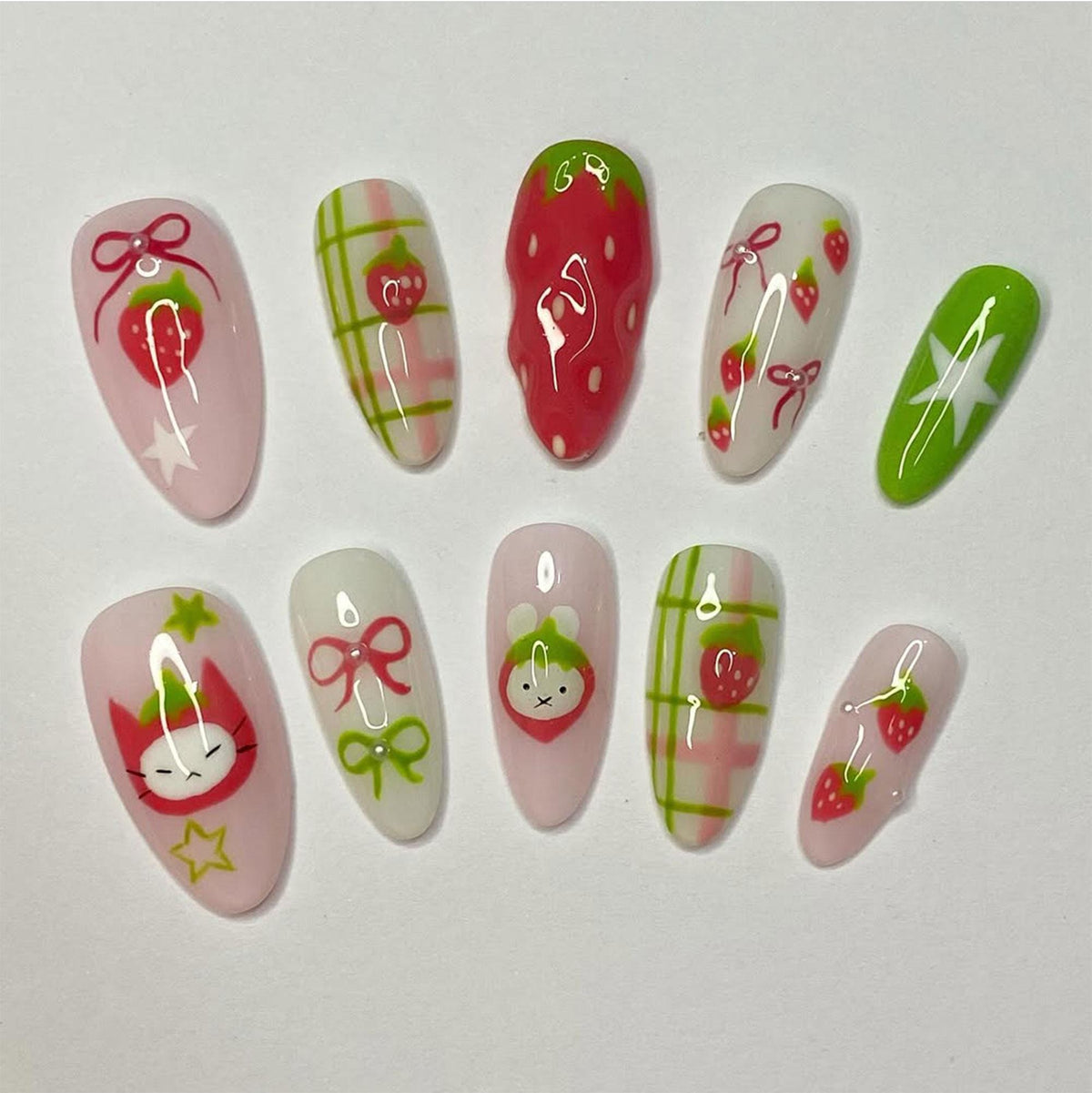Strawberry Kitty Press On Nails With Green Plaid, Bows, and Star Accents