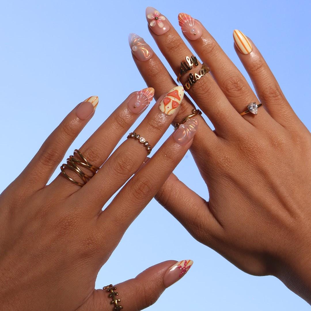 Sunset Coastal Press On Nails With Starfish, Shell Details and Floral Accents