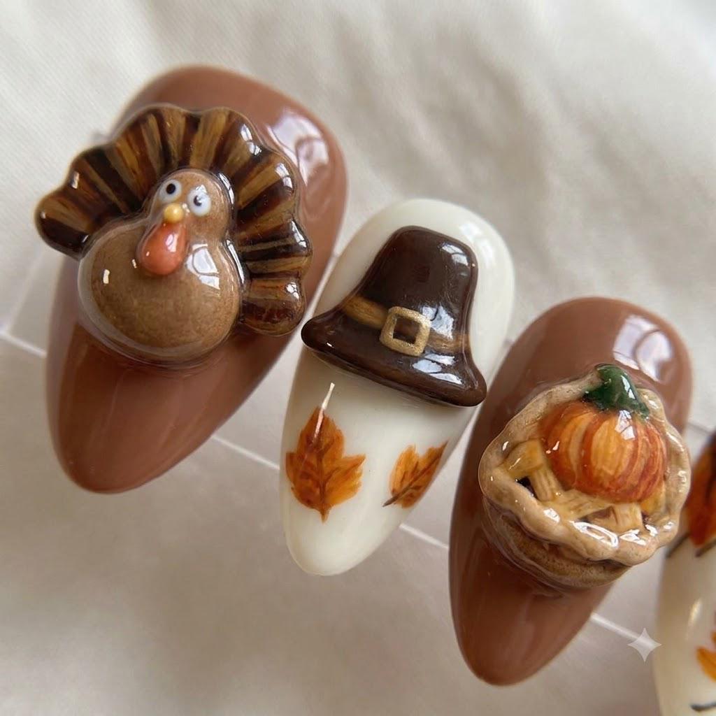 Thanksgiving Turkey, Pumpkin Pie & Autumn Leaf Nail Set