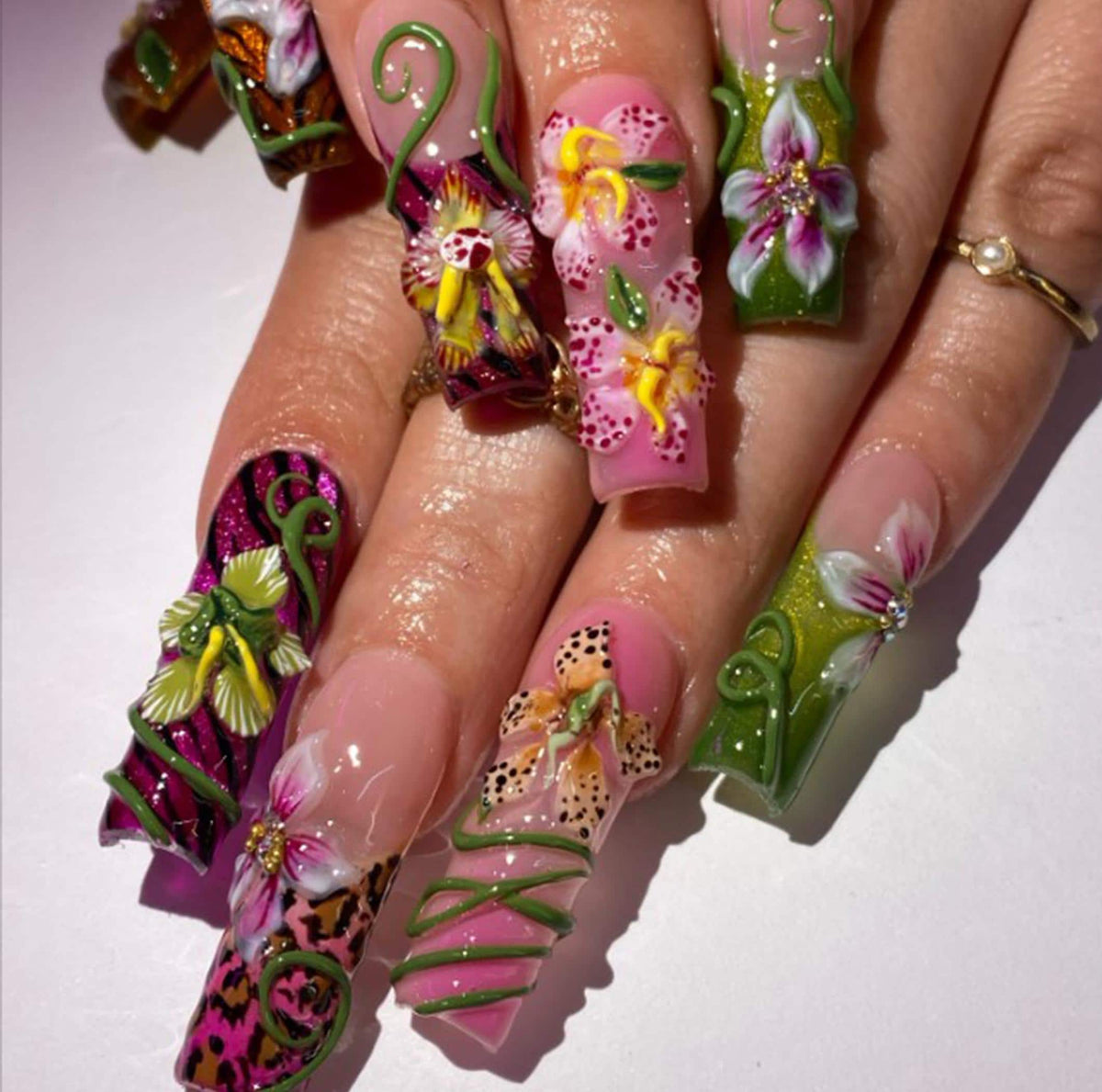 Tropical Orchid Press On Nails With Sculpted Vines, Leopard Print, and Glitter