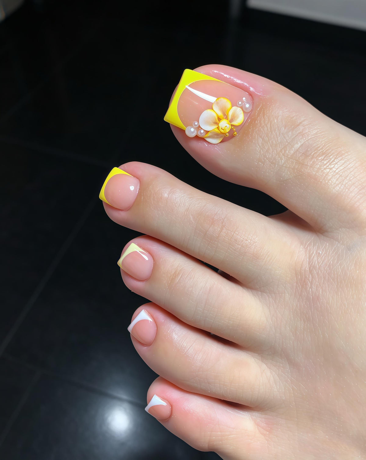 Yellow Orchid French Tip Press-On Toenails With Pearl Accents