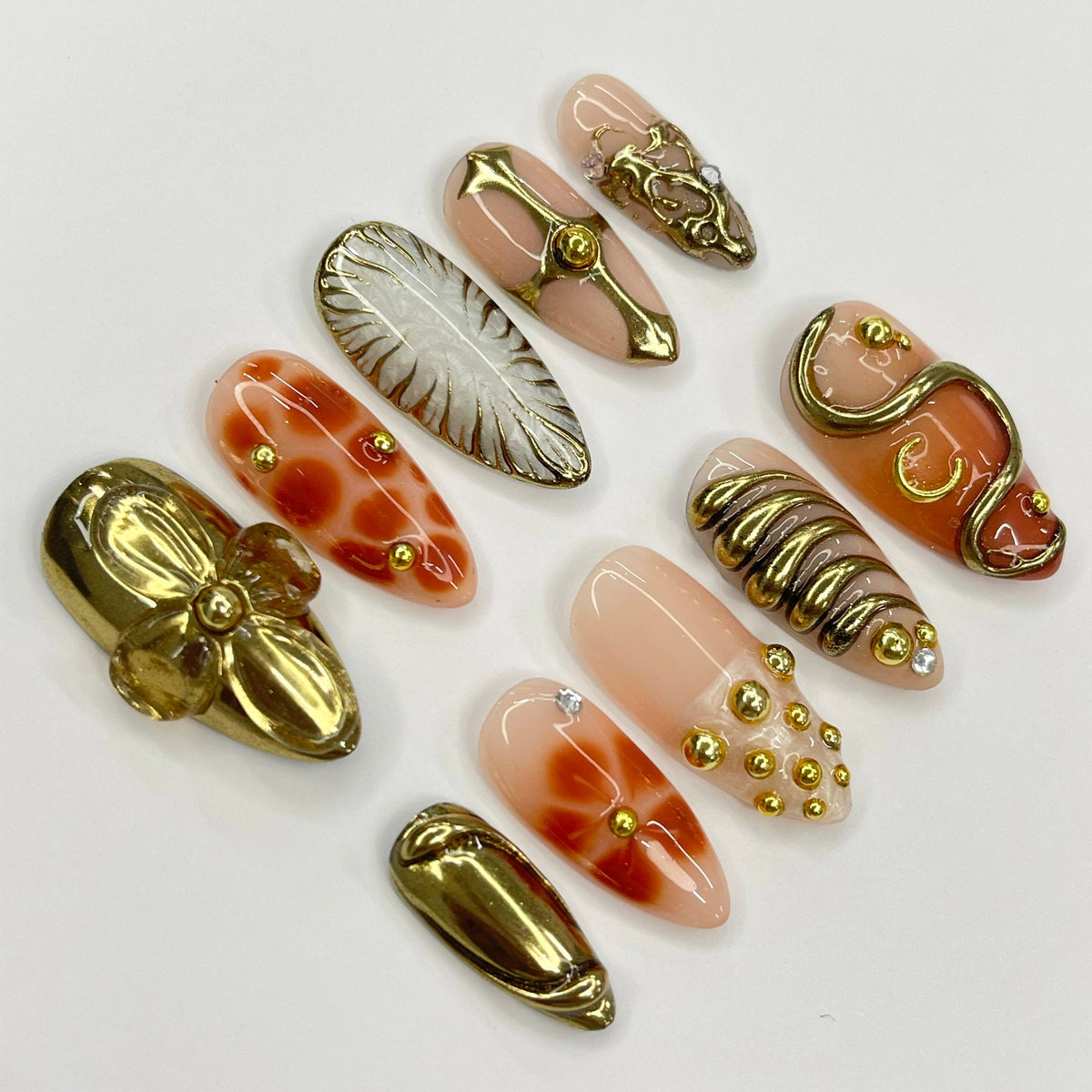 3D Gold Flower and Ornate Gilded Fantasy Press-On Nails