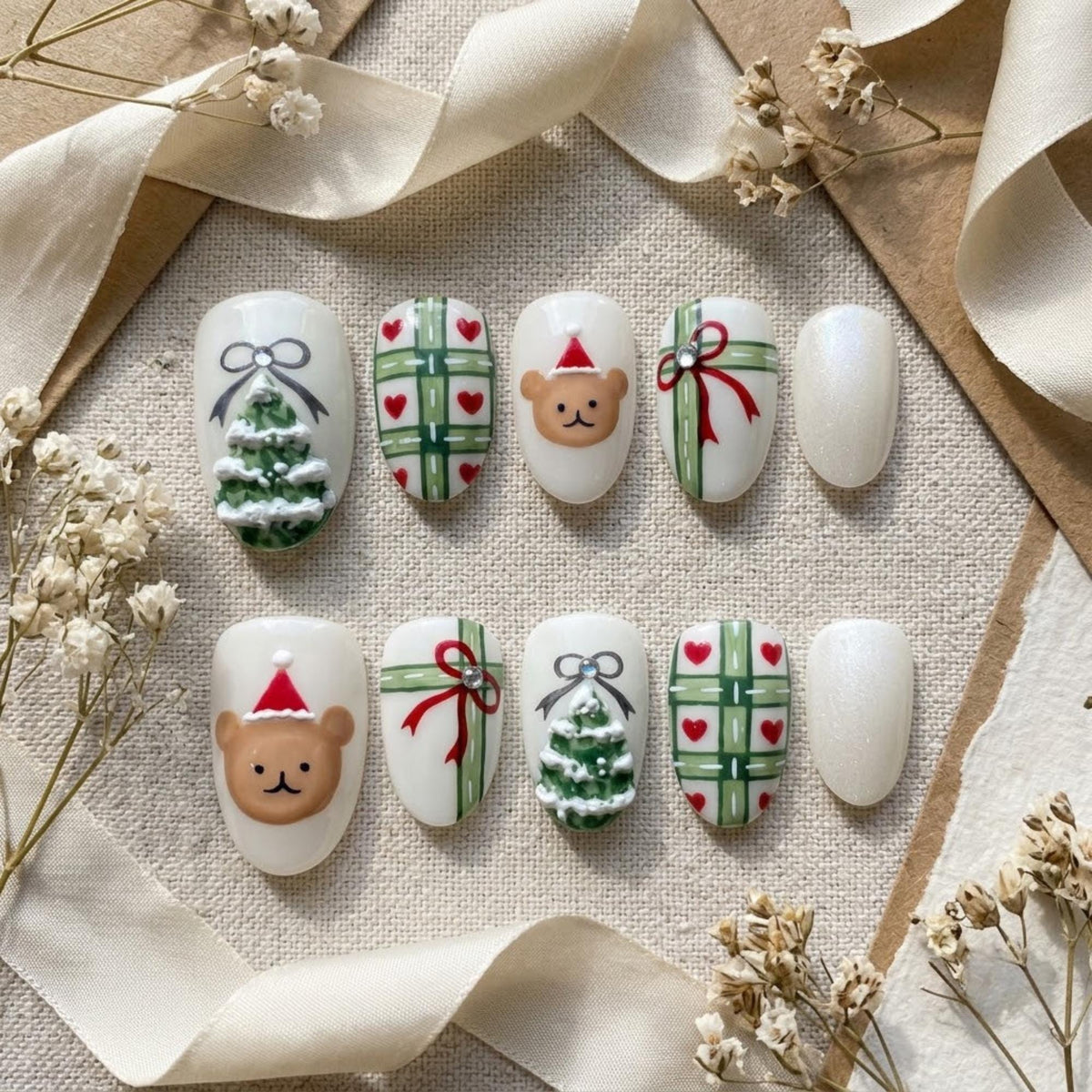 3D Teddy Bear and Christmas Tree Plaid Press On Nails