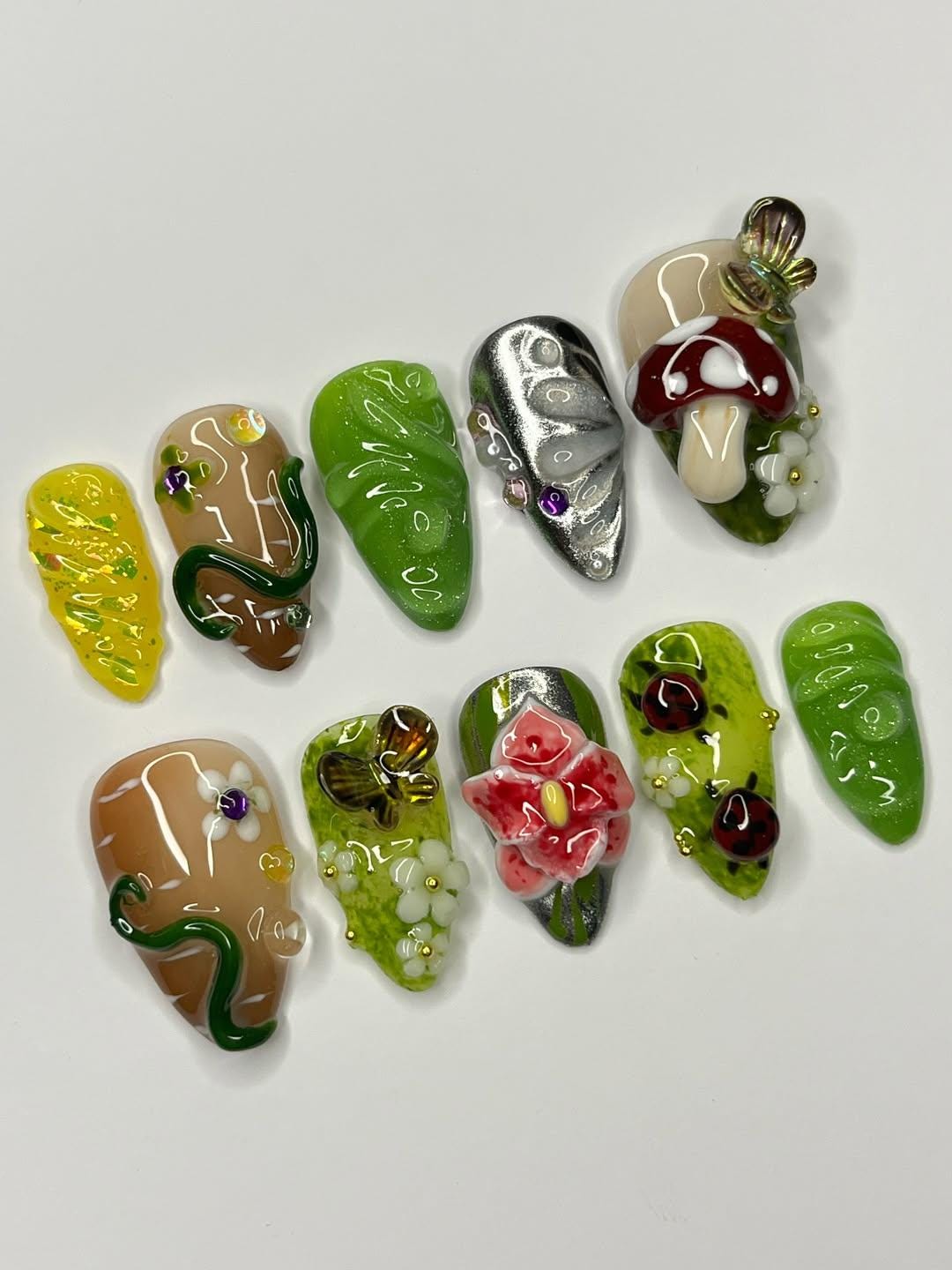 3D Woodland Mushroom, Flower and Ladybug Nail Set