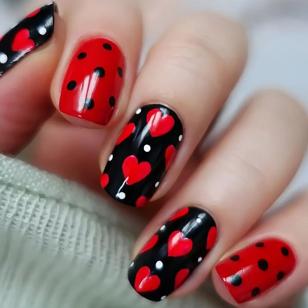 Pink Red Rose Heart Valentine's Press-On Nails – Short/Medium Square