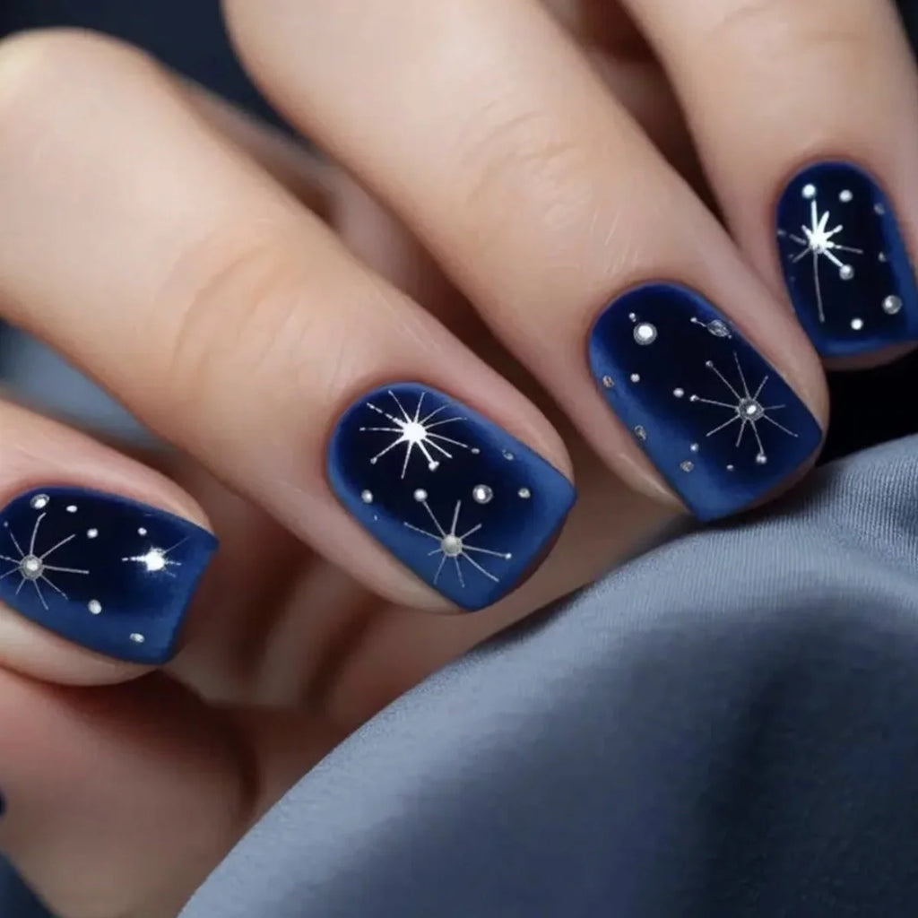 Short fake nails for women dark blue or nude nail tips with starry star design square shape full cover press on false nail set