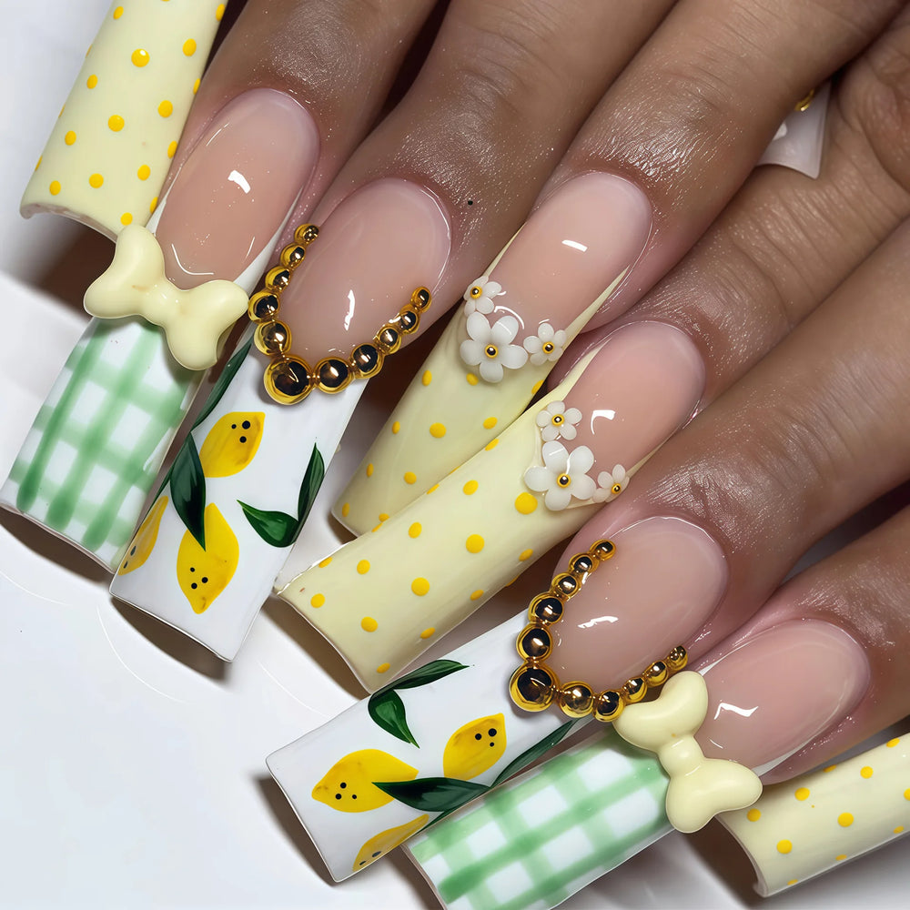 Black & White Polka Dot Bow Y2K Press-On Nails – Long Square, 24 Pcs