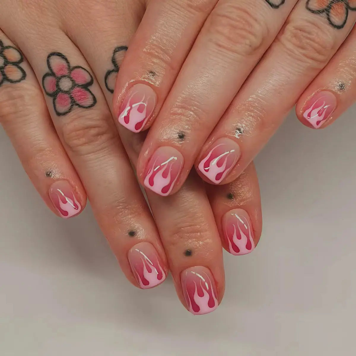 Short Medium fake nails for women girls Gradient purple pink blue flame Desert Sunset Cactus Y2K Square tips press on false nail