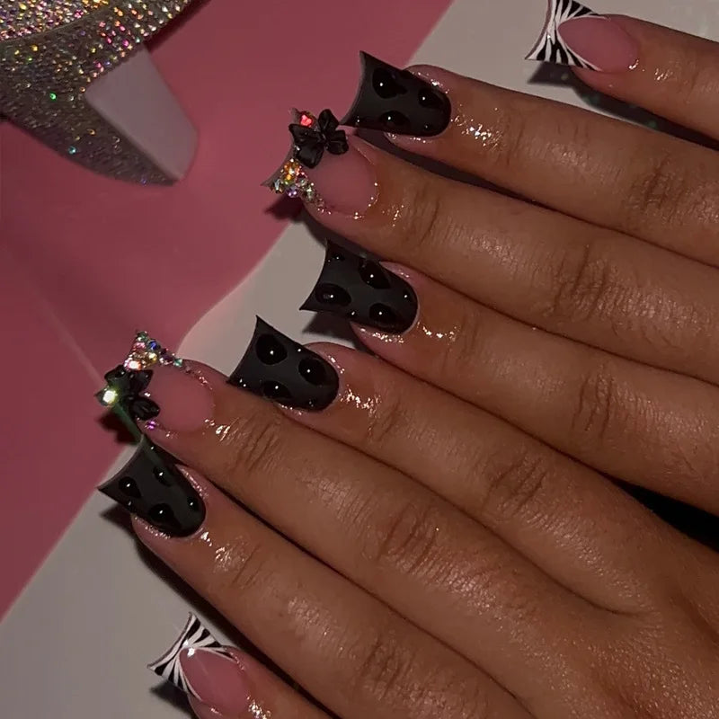 Glossy Black Bow & Star Rhinestone Press-On Nails – Short Duckbill, 24 Pcs