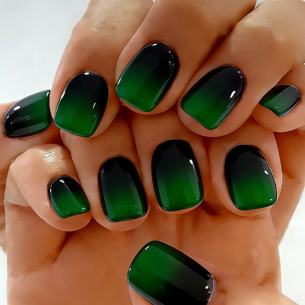 Short Square Fake Nails for Women Girls Gradient Black Purple Green Blue Red Colors Full Cover Manicure Press On False Nail Art