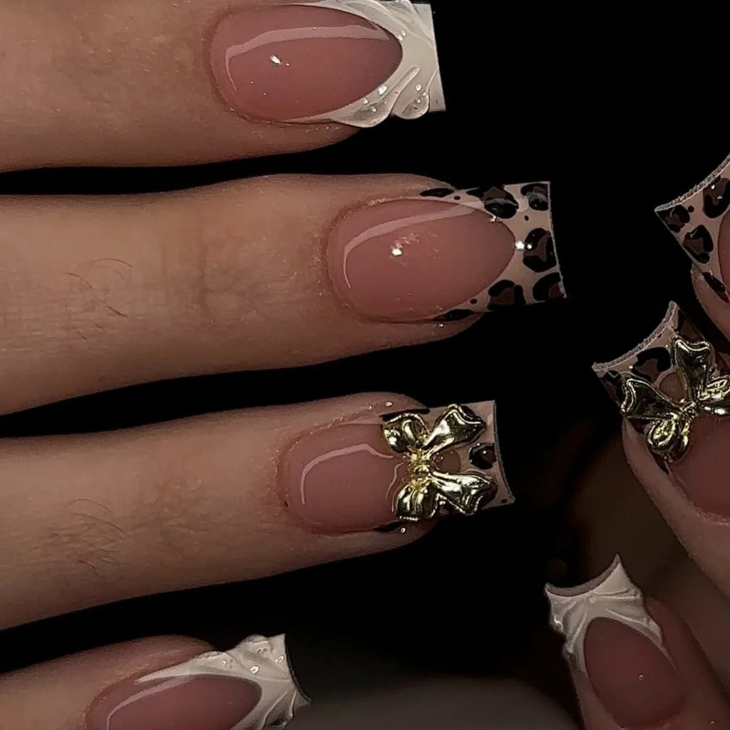 3D Medium Square fake Nails for women girls fashion Leopard Flower Butterfly Knot design French frame Press-On False Nails art