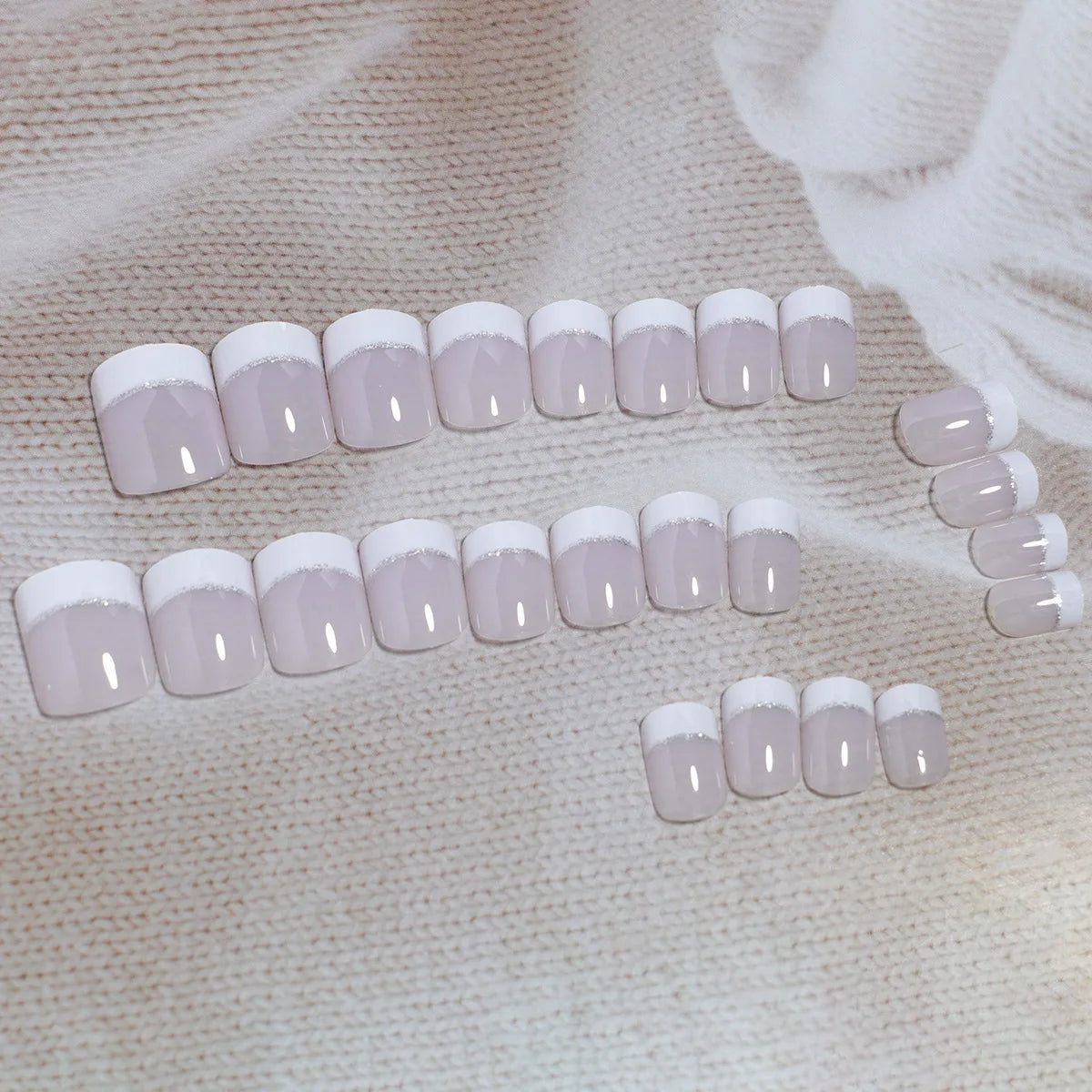 24pcs/set Short Square fake nails for women girls nude white tip with glitter strips french Minimalist style press on false nail