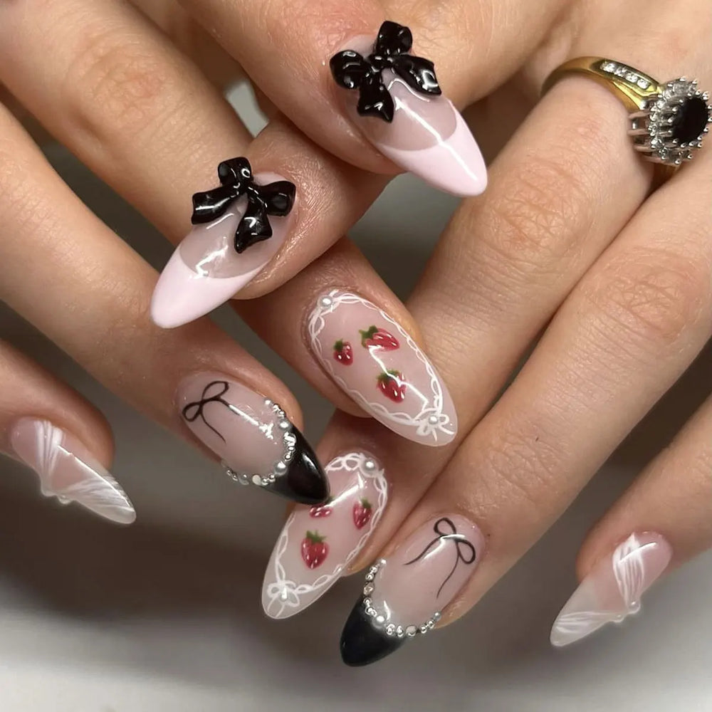 Vintage Painting Star, Moon & Swan Press-On Nails – Almond, 24 Pcs