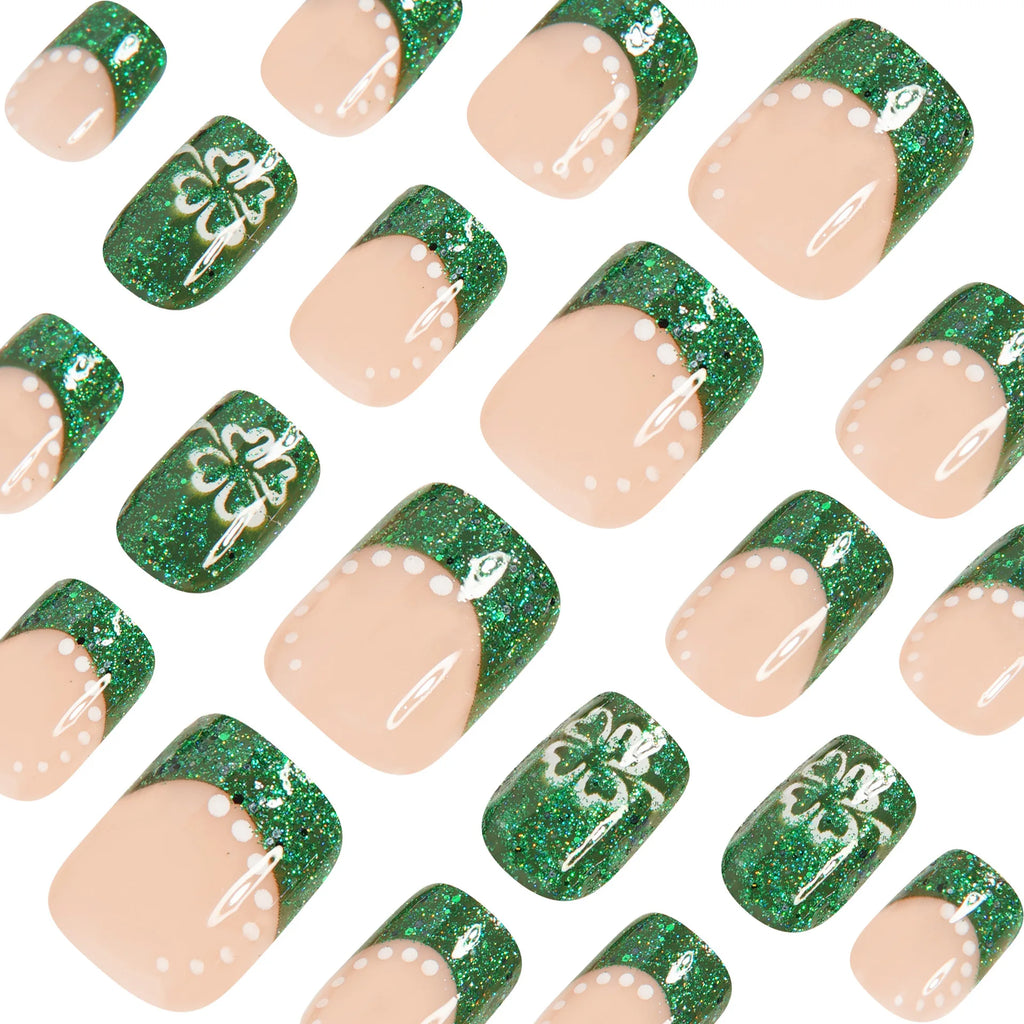 Short Medium fake nails for women girls green white four-leaf clover with glitters for St. Patrick's Day press on false nail set