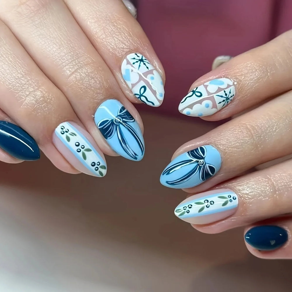 Vintage Painting Star, Moon & Swan Press-On Nails – Almond, 24 Pcs