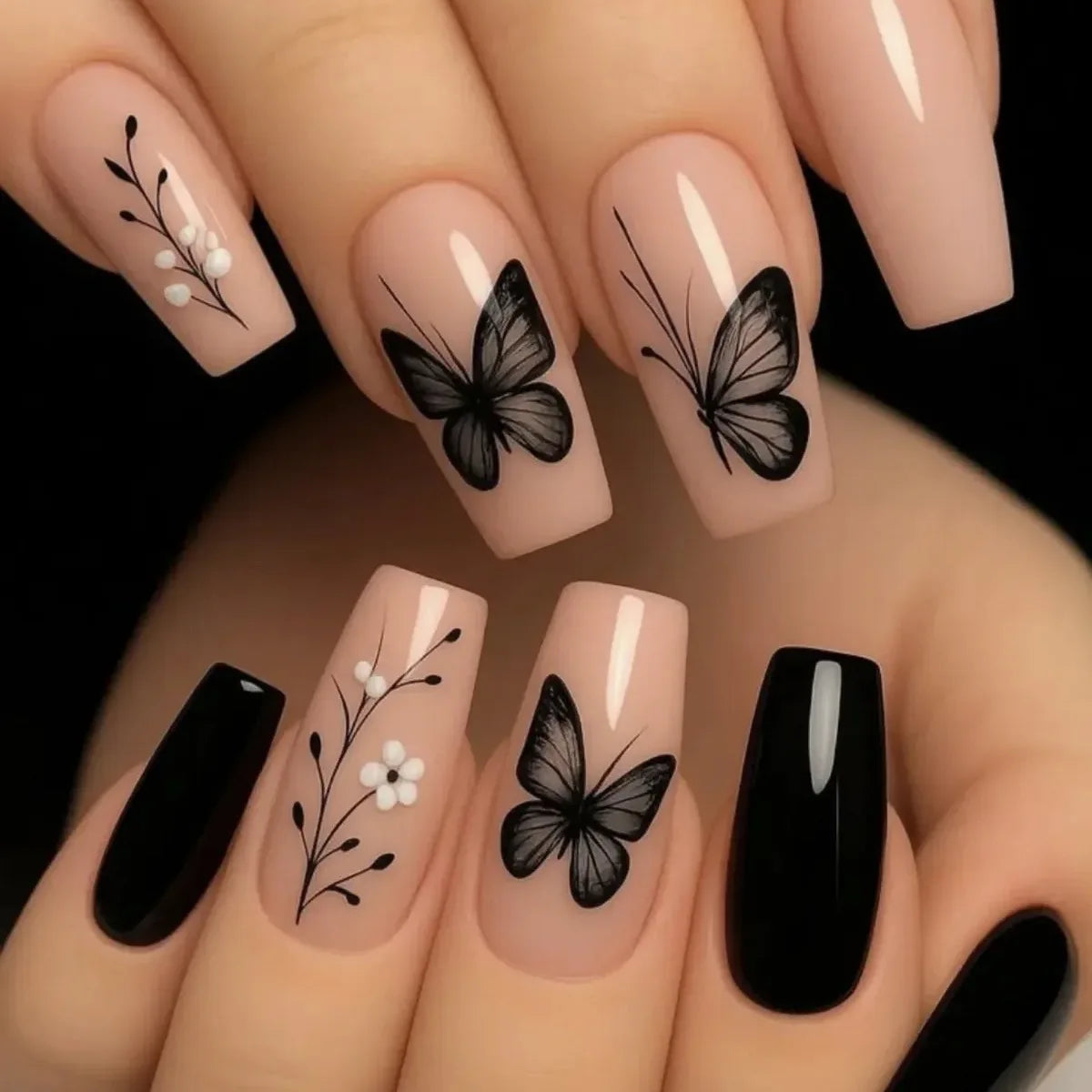Medium Long fake nails Brown Floral Leaf Black Butterfly Grid Pattern Artificial Nails for women Autumn Winter Press-On nails