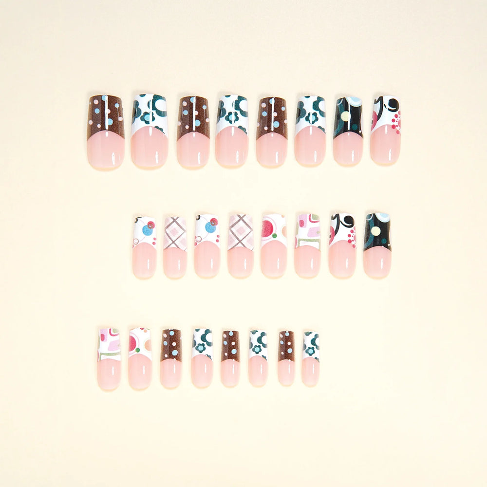 Polka Dot Flower French Press-On Nails – Medium Coffin, 24 Pcs
