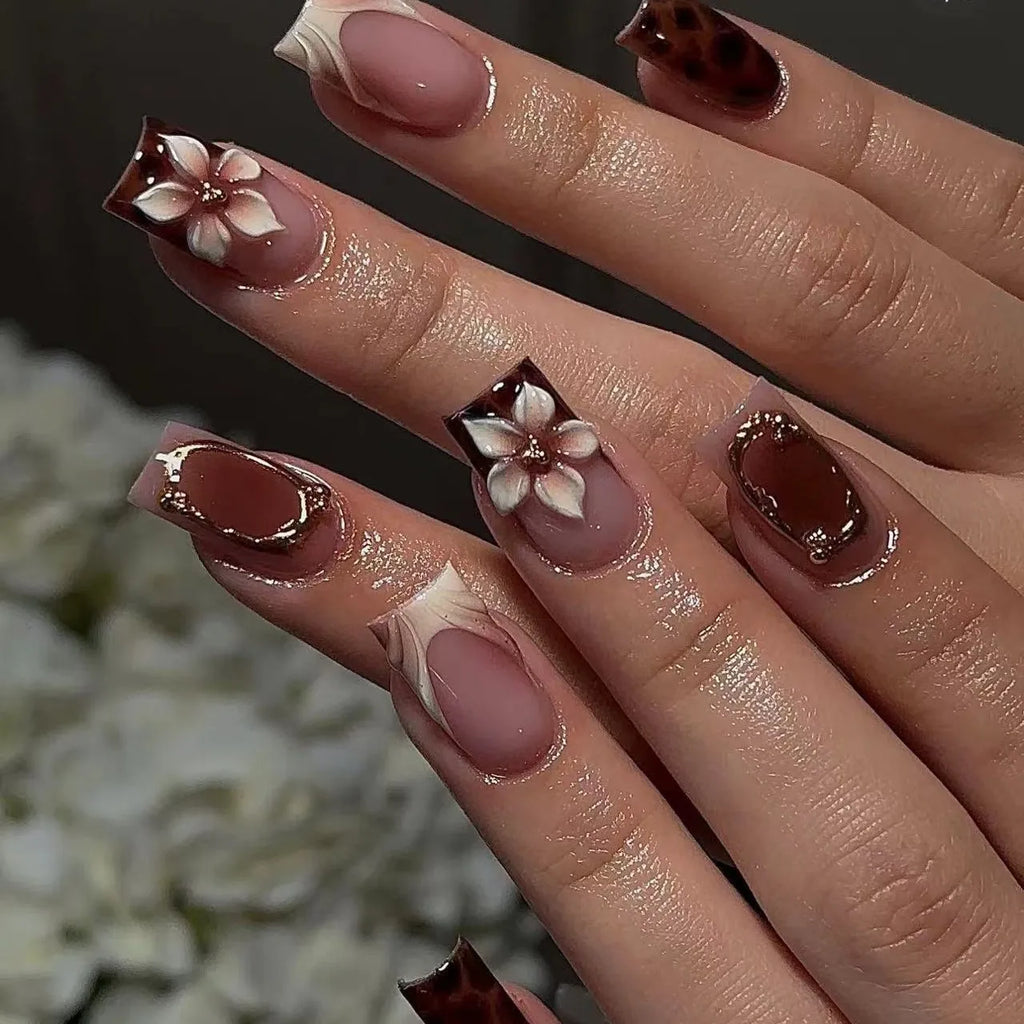 3D Medium Square fake Nails for women girls fashion Leopard Flower Butterfly Knot design French frame Press-On False Nails art