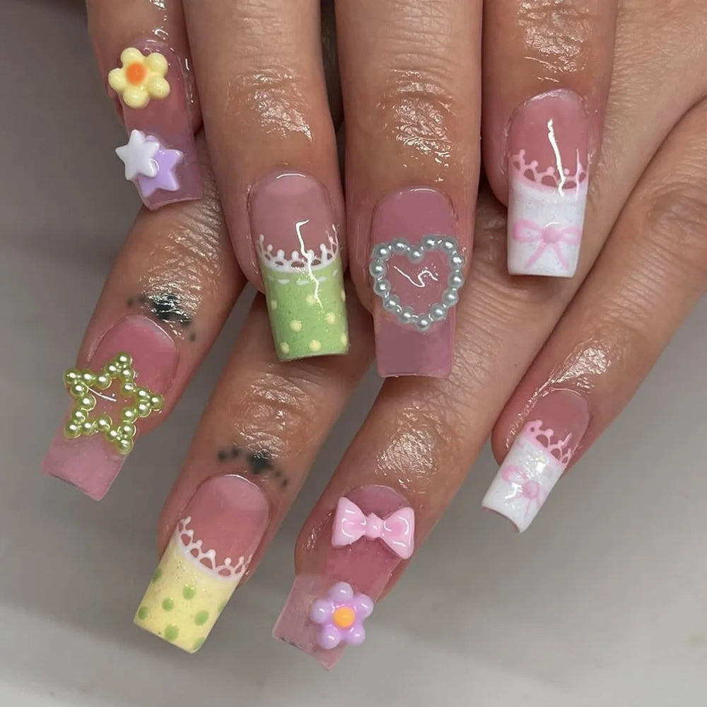 Star & Spiral Stripe French Bow Press-On Nails – Medium Square, 24 Pcs