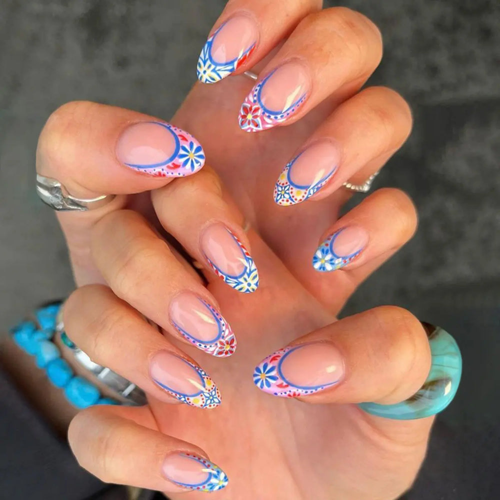Hand-Painted Botanical Flower Press-On Nails – Almond, 24 Pcs