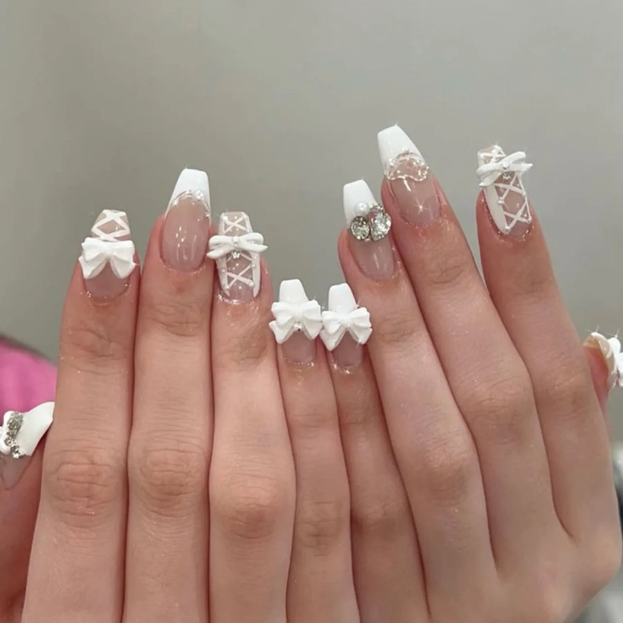 White 3D Bow Rhinestone French Press-On Nails – Short Square, 24 Pcs
