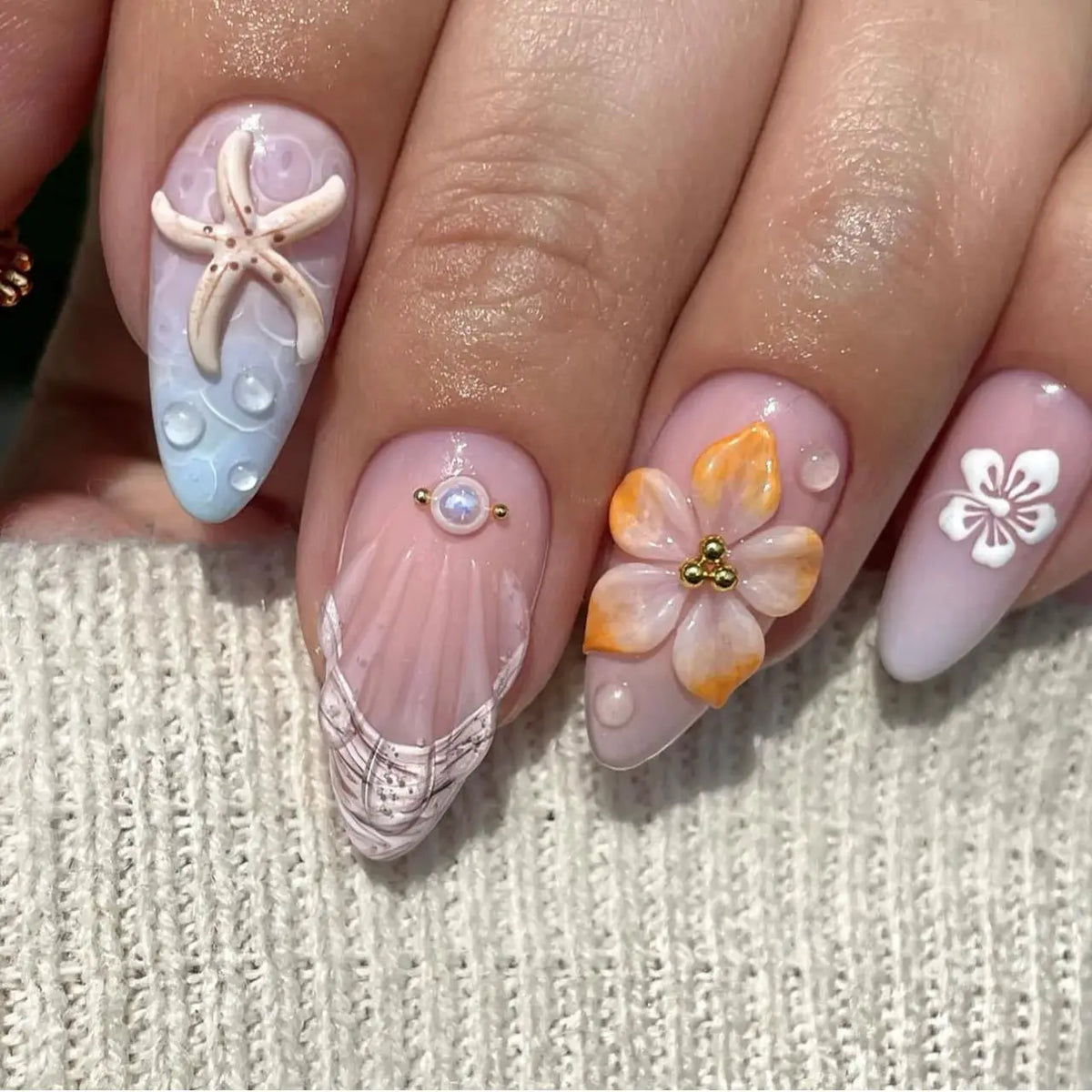 3D Fake Nails Gradient Pink Purple Green Blue Orange Embossed Flowers Fruit Metallic Rhinestones Medium Tips Press On False Nail